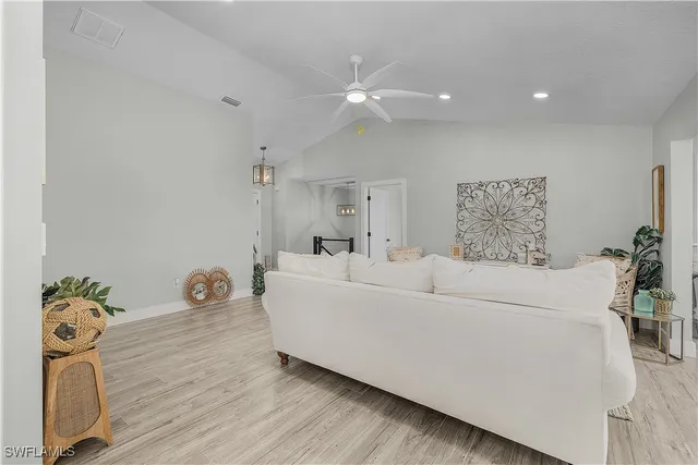 a view of a livingroom with furniture