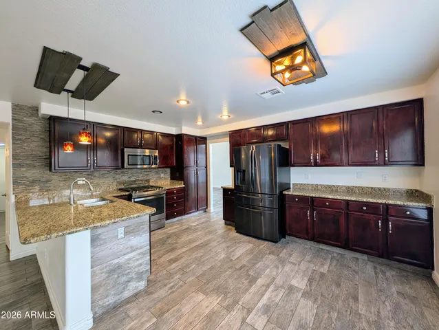 $3,298 | 1836 East Aspen Way, Gilbert, AZ 85234