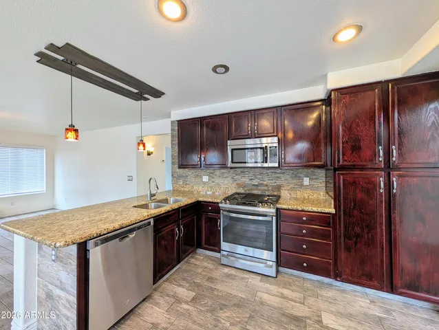 $3,298 | 1836 East Aspen Way, Gilbert, AZ 85234