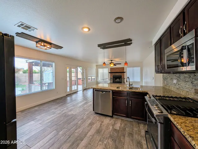 $3,298 | 1836 East Aspen Way, Gilbert, AZ 85234