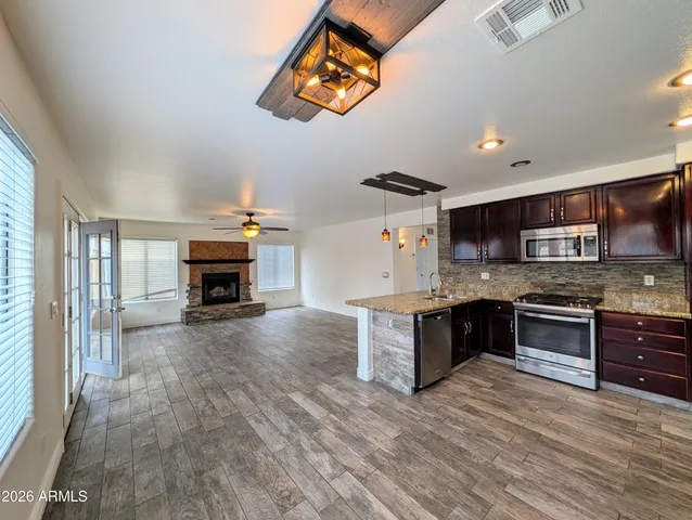 $3,298 | 1836 East Aspen Way, Gilbert, AZ 85234