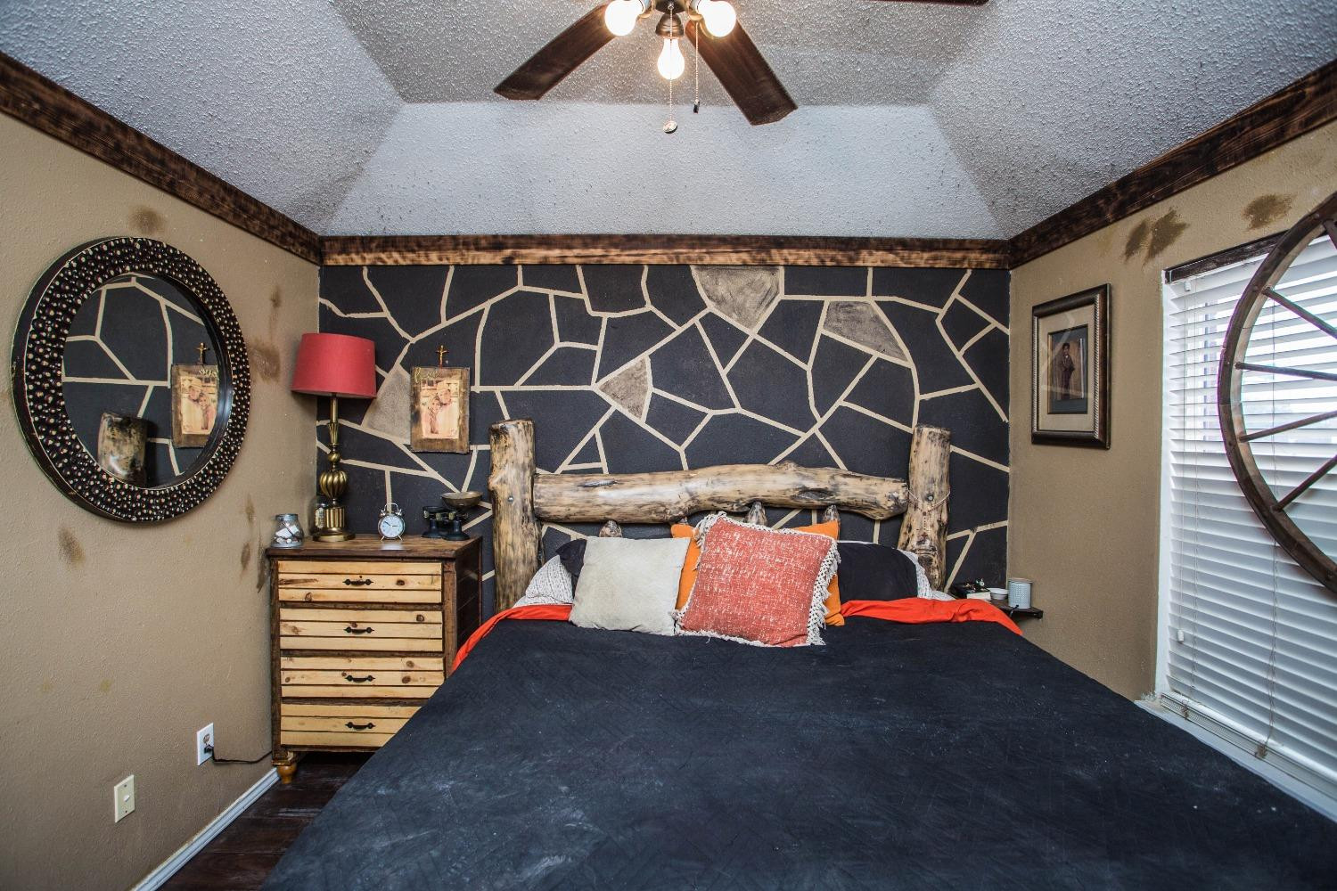 3906 Avenue R Lubbock, TX 79412 - Photo 12 of 23 Photo 12