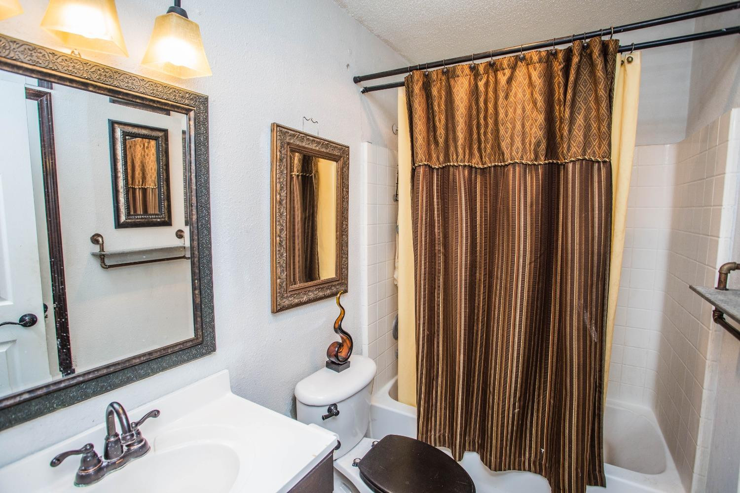 3906 Avenue R Lubbock, TX 79412 - Photo 17 of 23 Photo 17