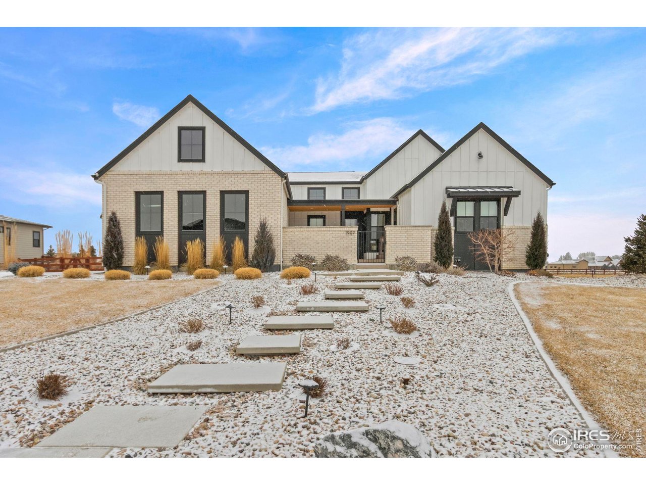 Custom beauty on 1 acre! Gated front patio