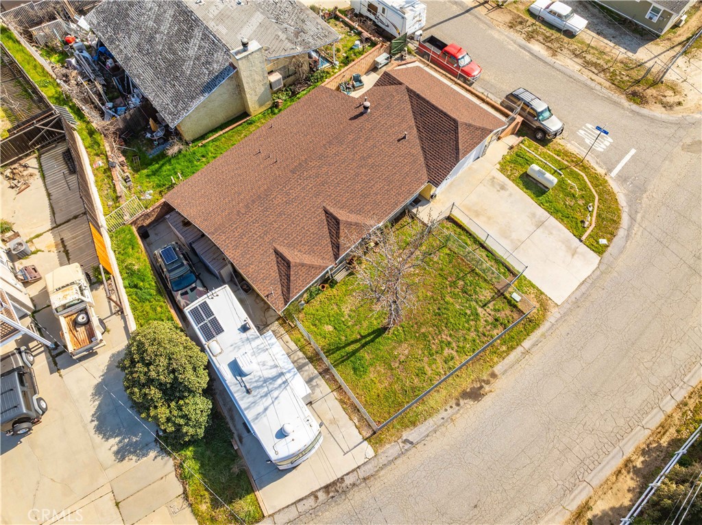 43230 Lookabout Road Lake Hughes, CA 93532 - Photo 31 of 40 an aerial view of a house with a yard