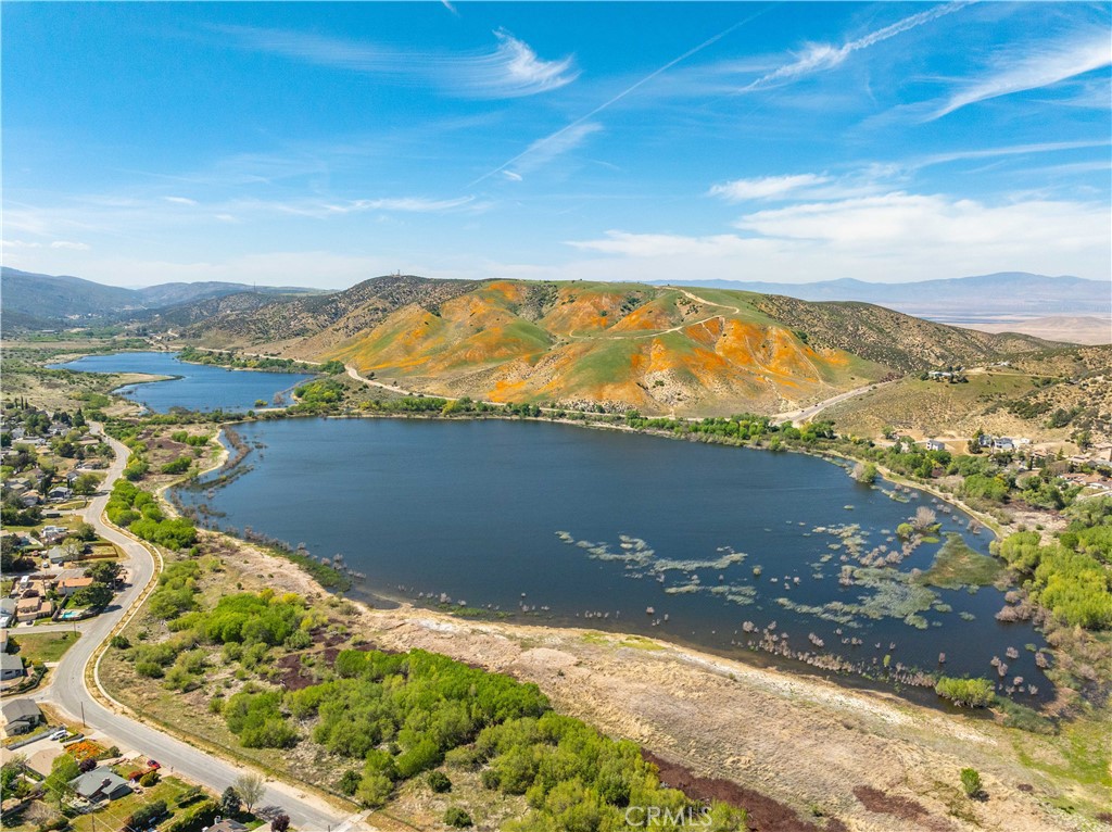 43230 Lookabout Road Lake Hughes, CA 93532 - Photo 37 of 40
