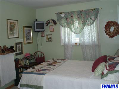 5002 Old Mill Road Fort Wayne, IN 46807 - Photo 12 of 18