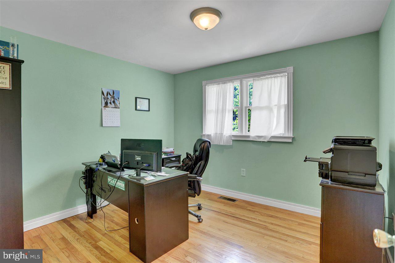 2627 Walnut Bottom Road Carlisle, PA 17015 - Photo 13 of 24 Gallery Image 13