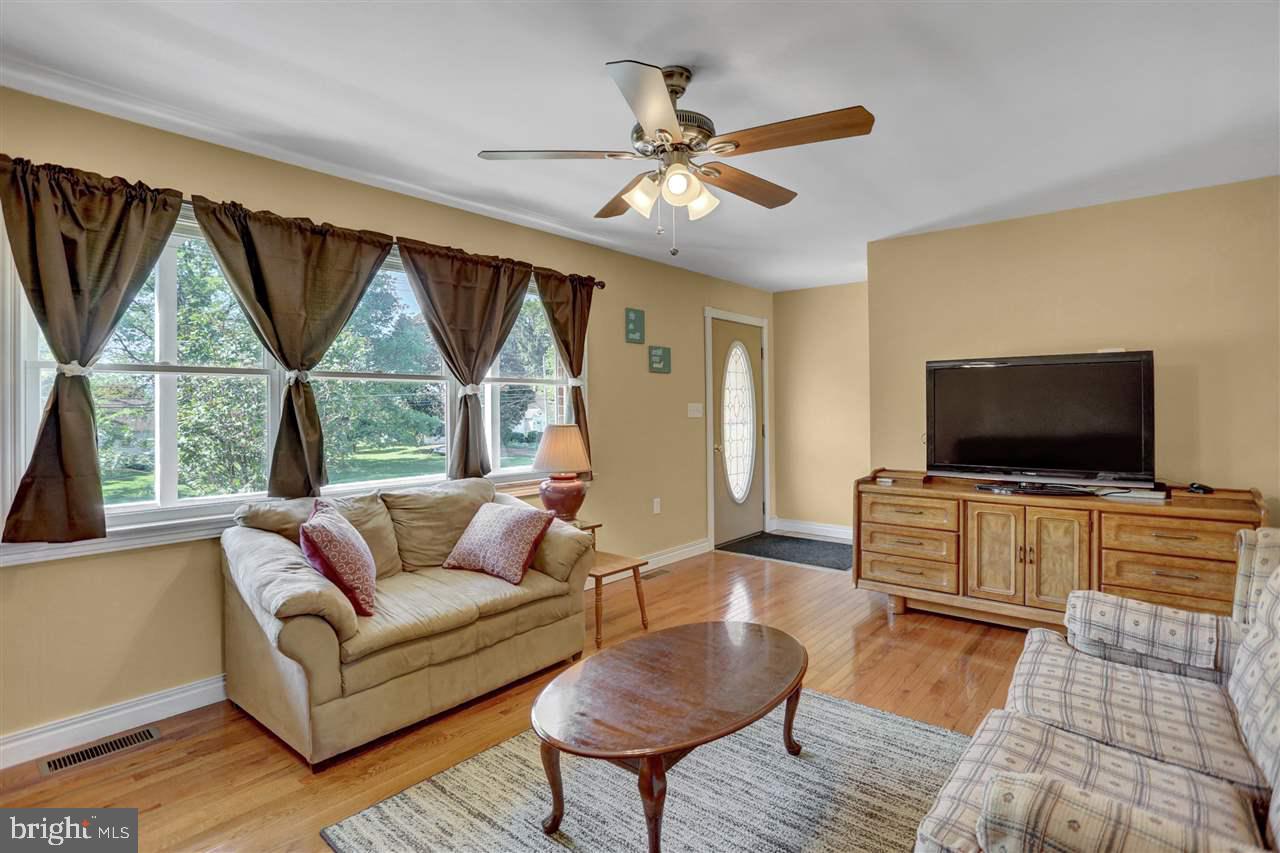 2627 Walnut Bottom Road Carlisle, PA 17015 - Photo 3 of 24 Gallery Image 3