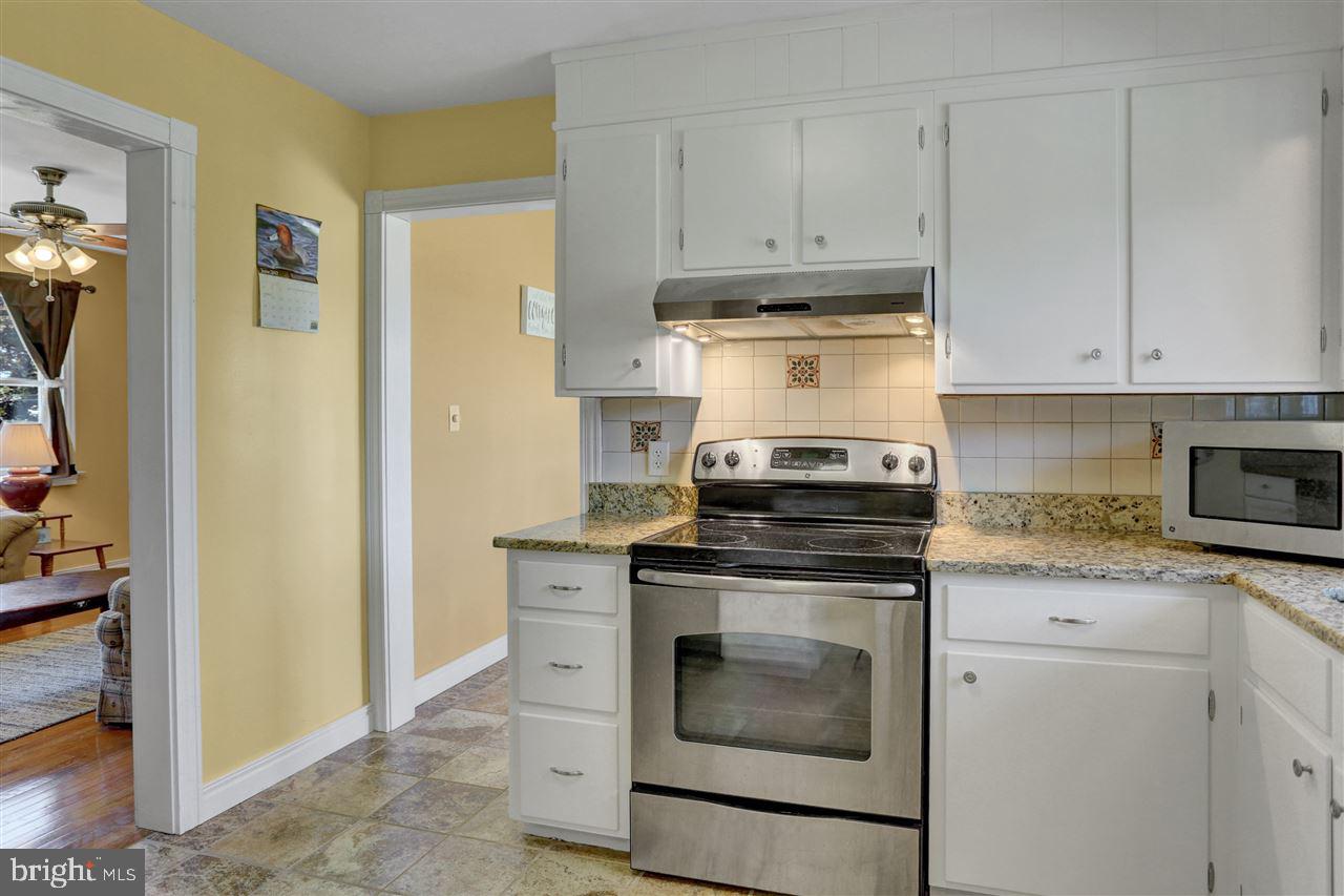 2627 Walnut Bottom Road Carlisle, PA 17015 - Photo 7 of 24 Gallery Image 7