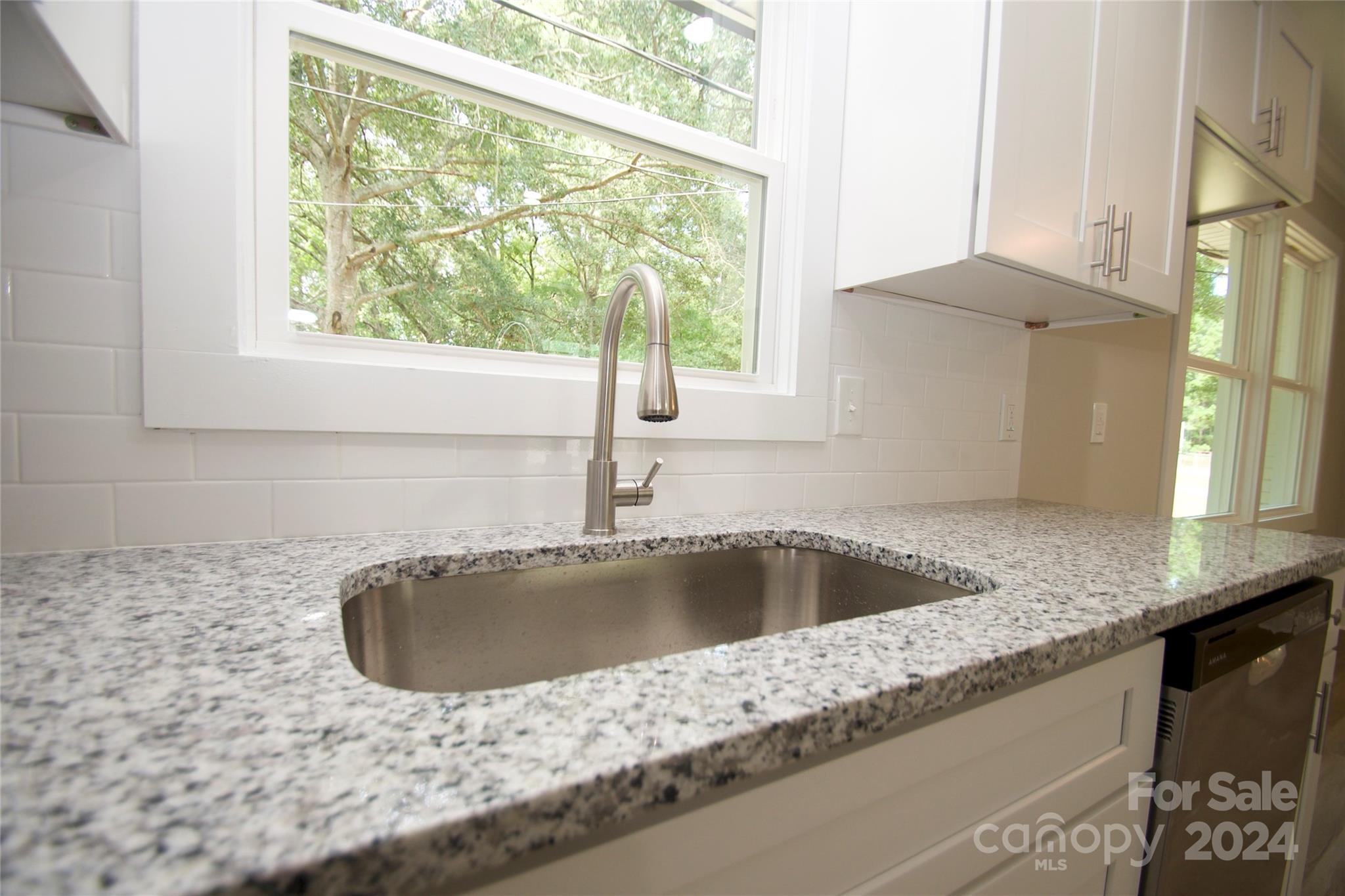 406 Connor Street Lancaster, SC 29720 - Photo 6 of 18 Gallery Image 6