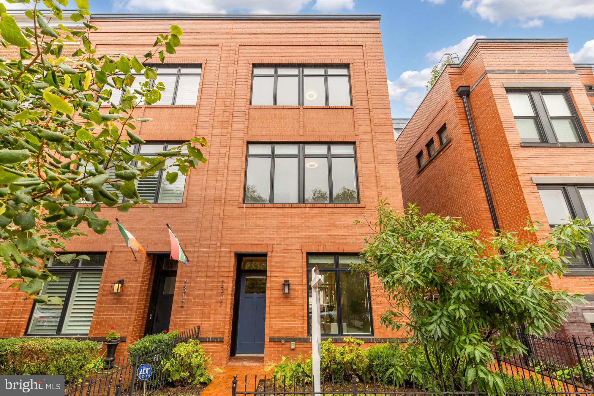 1311 D Street Southeast Washington, DC 20003 - Photo 2 of 57