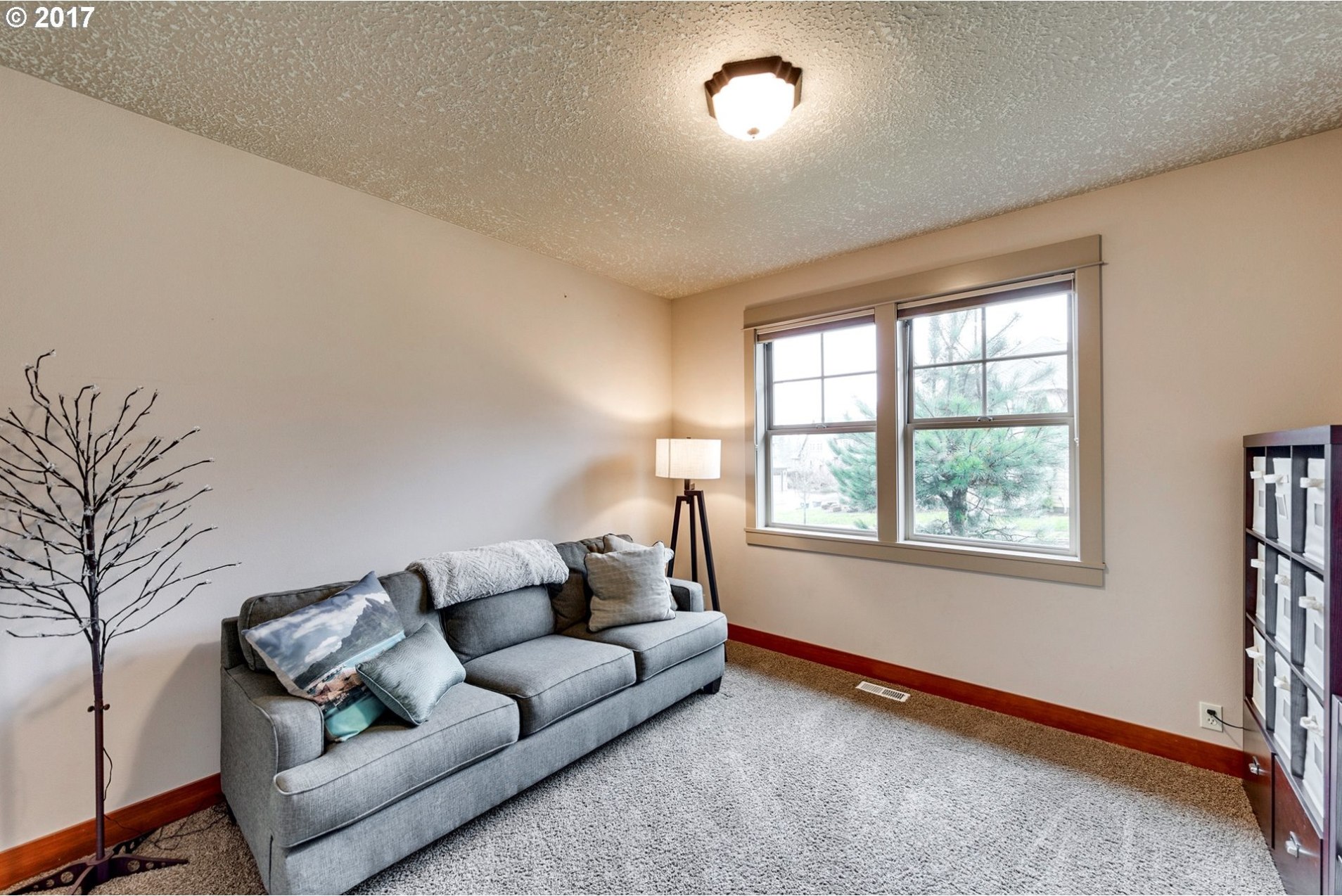 636 Southeast Gabbert Road Gresham, OR 97080 - Photo 17 of 29 Gallery Image 17