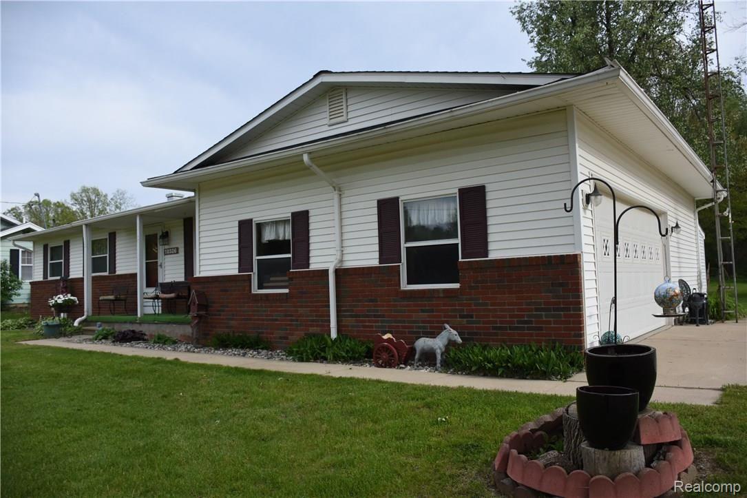 10326 Coolidge Road Goodrich, MI 48438 - Photo 5 of 40 DSC_2619.JPG