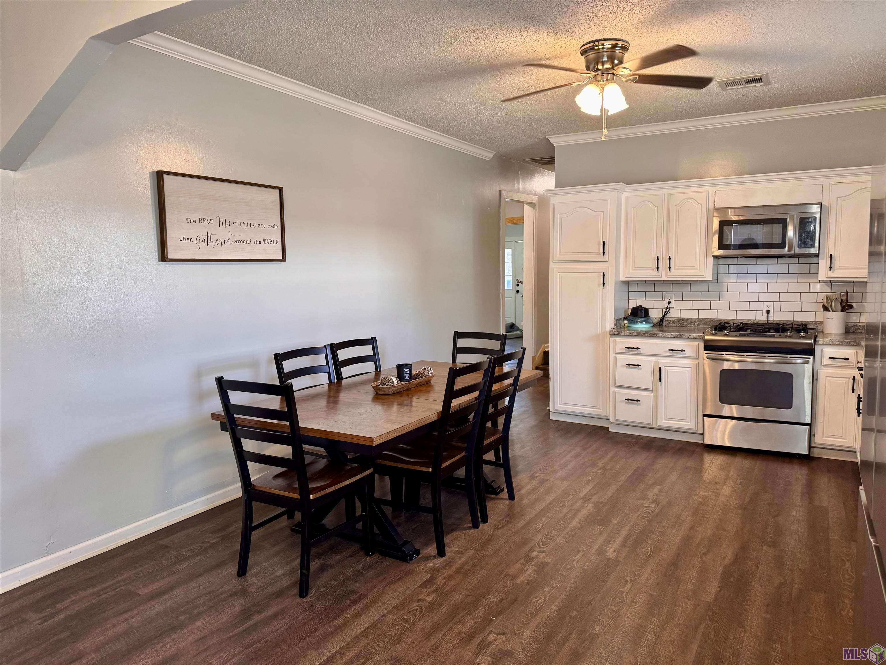 588 Pacific Street Berwick, LA 70342 - Photo 7 of 19