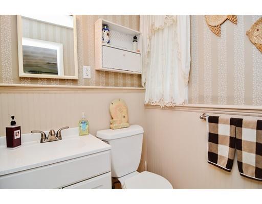 17 Ruthellen Road Chelmsford, MA 01824 - Photo 31 of 42 a bathroom with a sink and a mirror