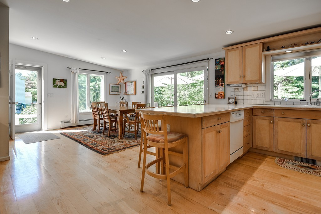 71 Higgins Road Framingham, MA 01701 - Photo 11 of 29 Gallery Image 11