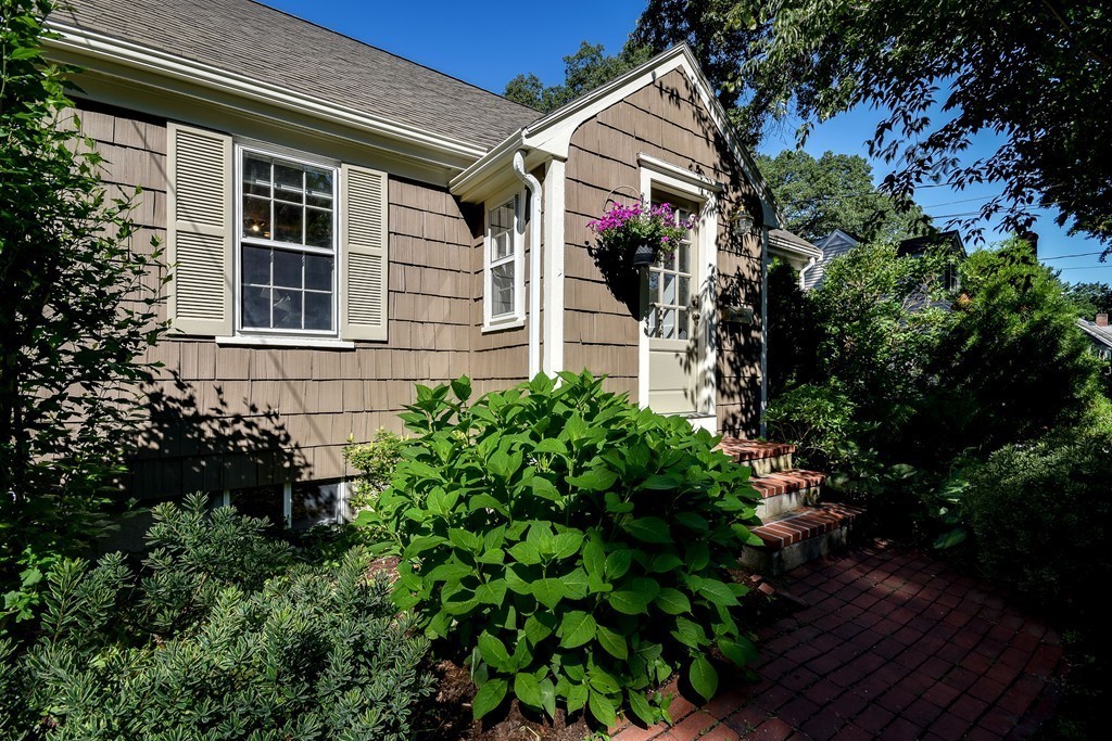 71 Higgins Road Framingham, MA 01701 - Photo 24 of 29 Gallery Image 24