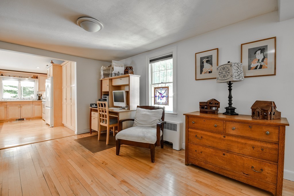 71 Higgins Road Framingham, MA 01701 - Photo 9 of 29 Gallery Image 9