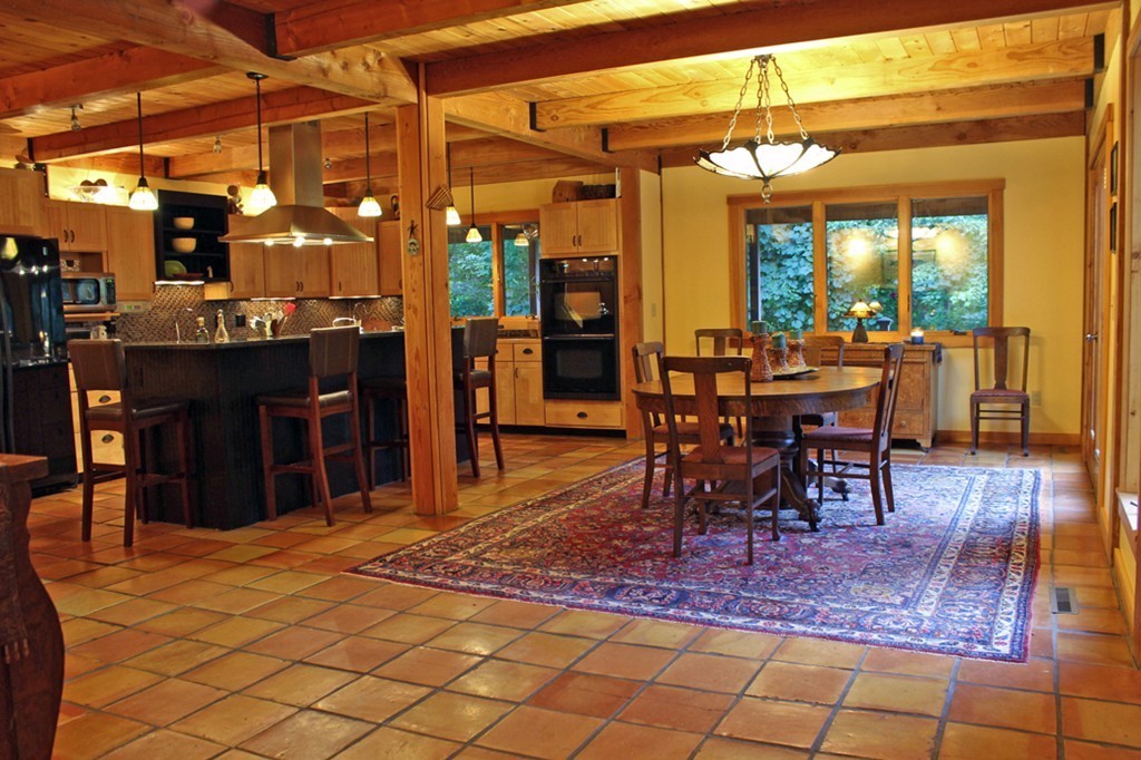 276 Mountain Road Gill, MA 01354 - Photo 4 of 30
