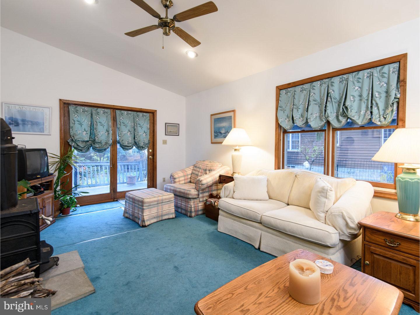 307 Oxford Road Havertown, PA 19083 - Photo 8 of 25