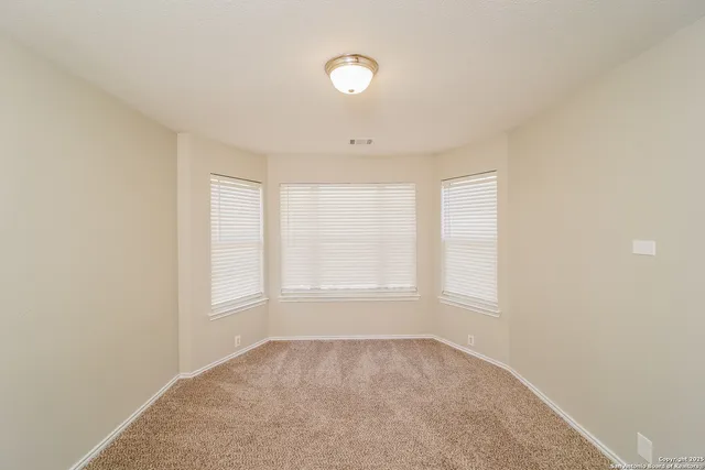 $1,760 | 1632 Mountain Brook, Schertz, TX 78154