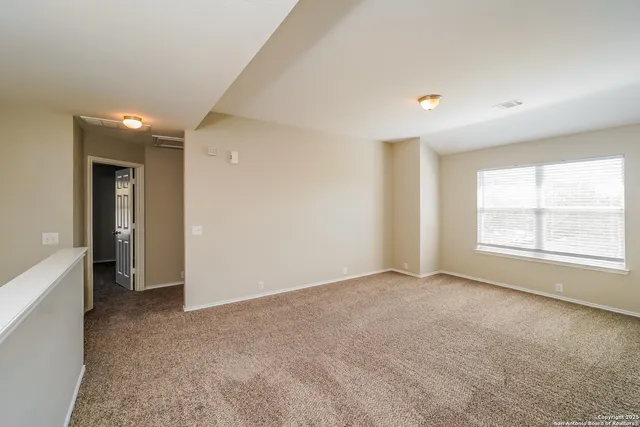 $1,760 | 1632 Mountain Brook, Schertz, TX 78154