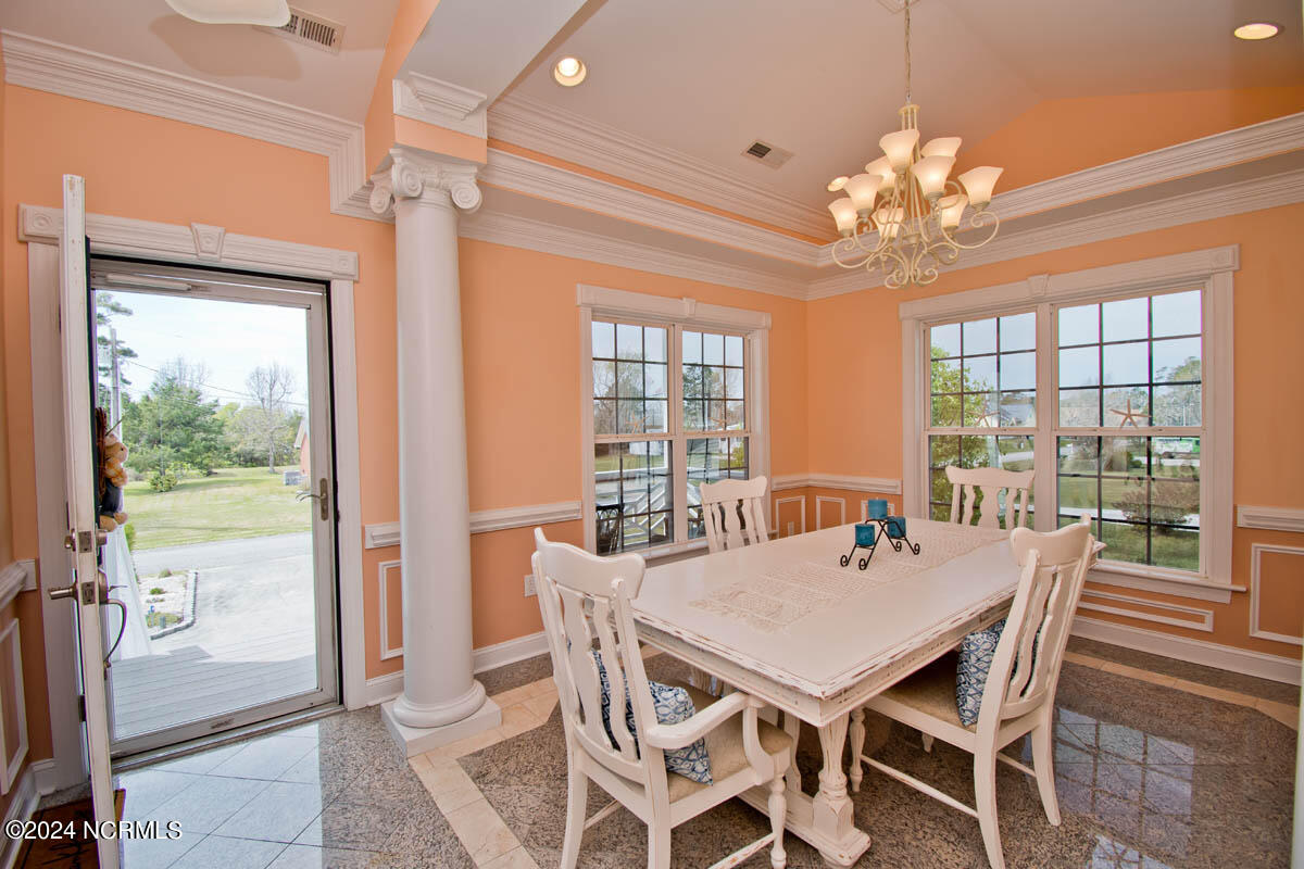 116 Pearl Drive Beaufort, NC 28516 - Photo 19 of 67 Marble Flooring