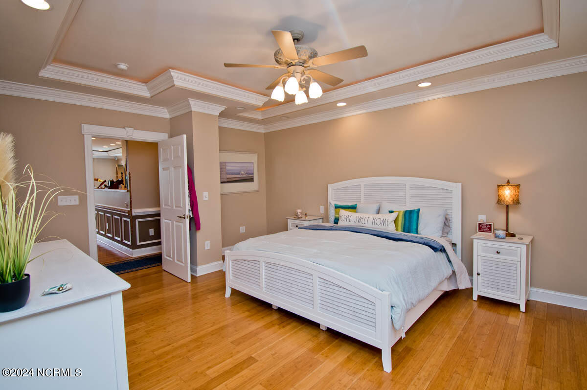 116 Pearl Drive Beaufort, NC 28516 - Photo 20 of 67 Primary Bedroom