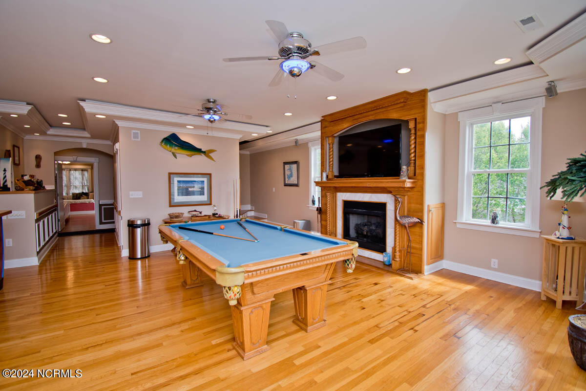 116 Pearl Drive Beaufort, NC 28516 - Photo 31 of 67 Gas Fireplace