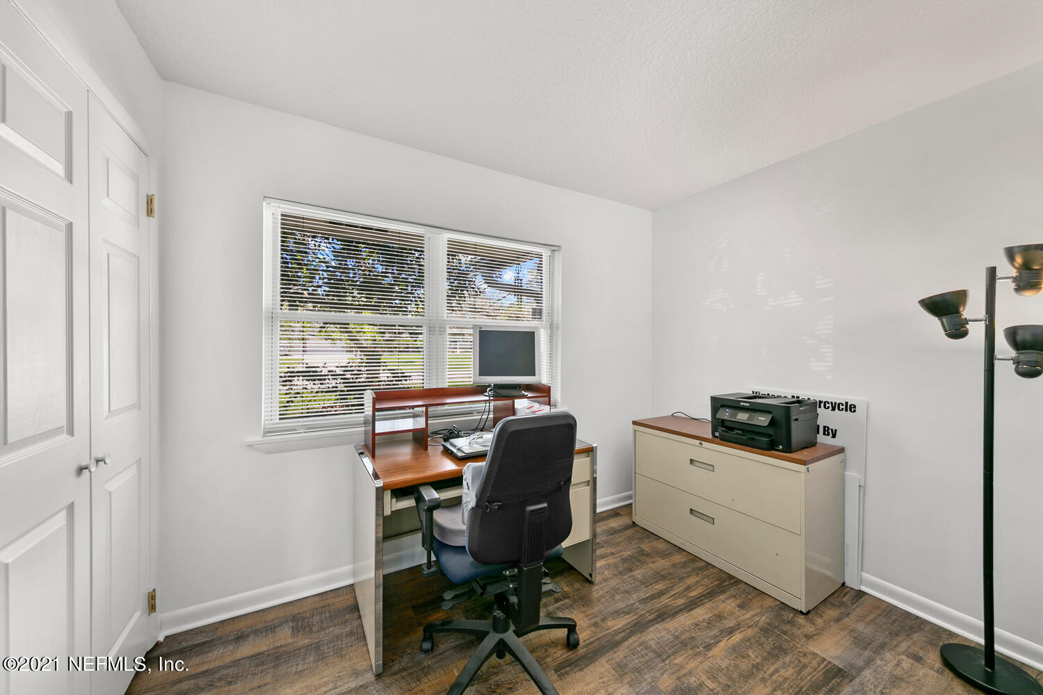 4149 Stacey Road West Jacksonville, FL 32250 - Photo 7 of 26 Office