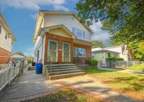 $3,300 | 137-22 Bedell Street | Rochdale