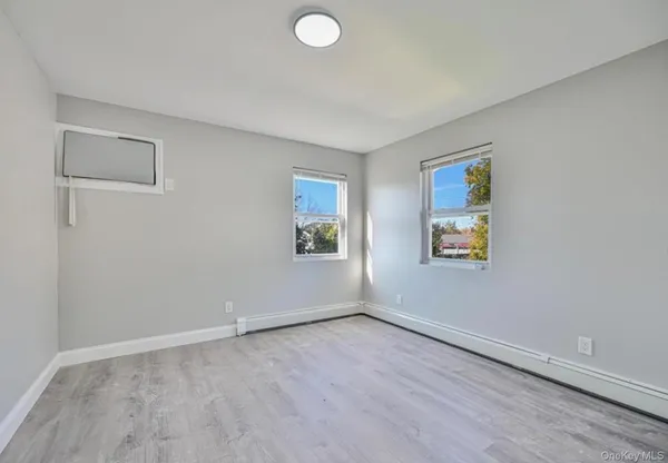 $3,300 | 137-22 Bedell Street | Rochdale