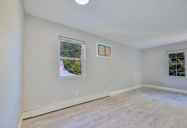 $3,300 | 137-22 Bedell Street | Rochdale