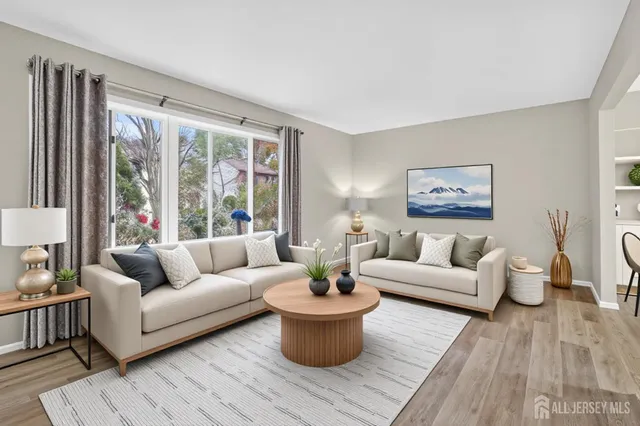 $719,999 | 8 Wright Court, East Brunswick, NJ 08816