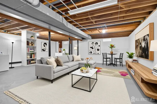 $719,999 | 8 Wright Court, East Brunswick, NJ 08816