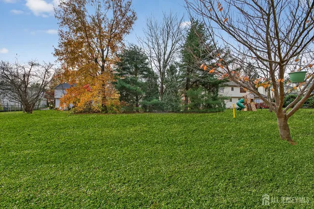 $719,999 | 8 Wright Court, East Brunswick, NJ 08816