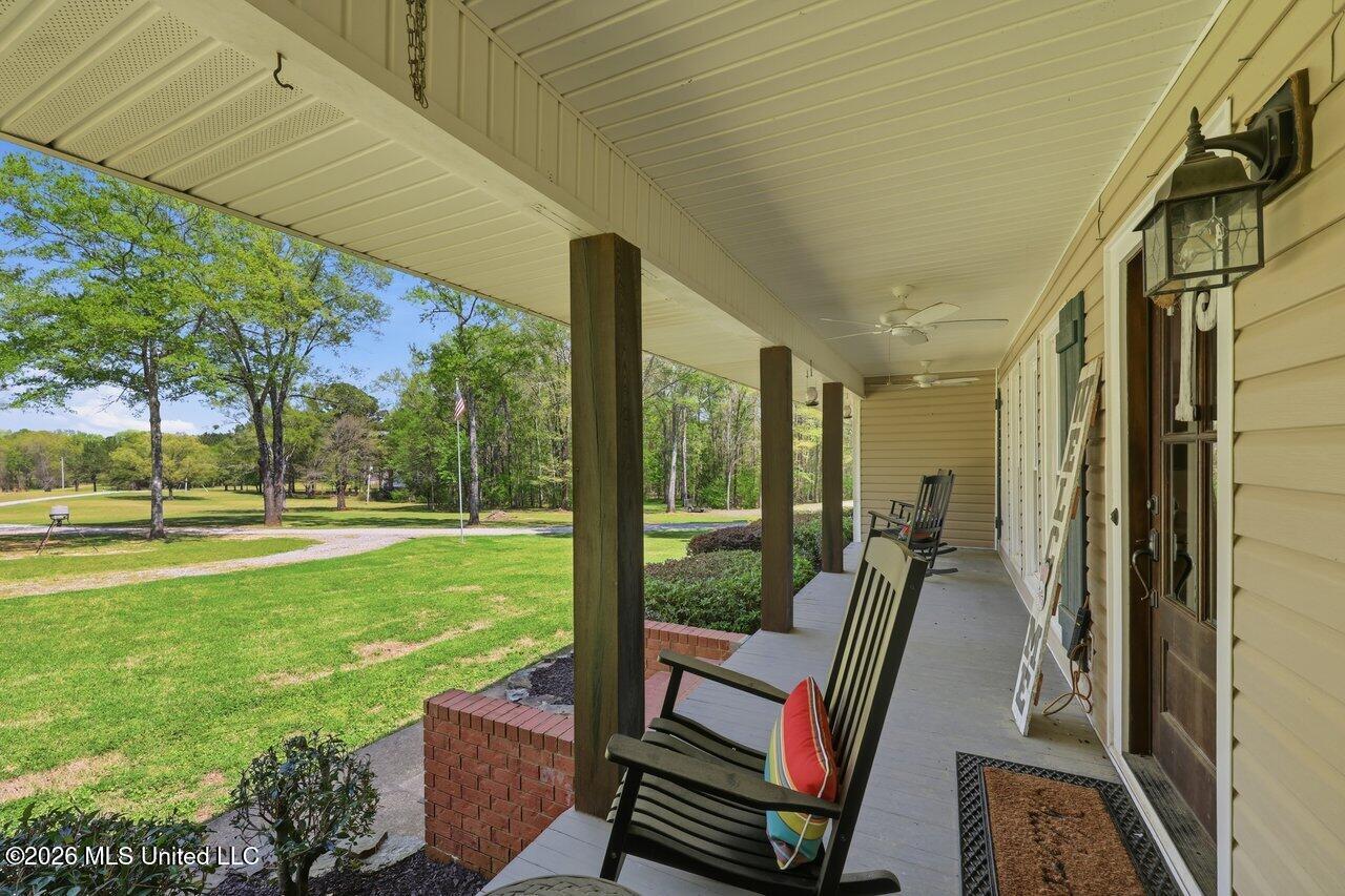 1391 Carroll Drive Terry, MS 39170 - Photo 5 of 88 1391 Carroll Dr. Home Tours MS 5