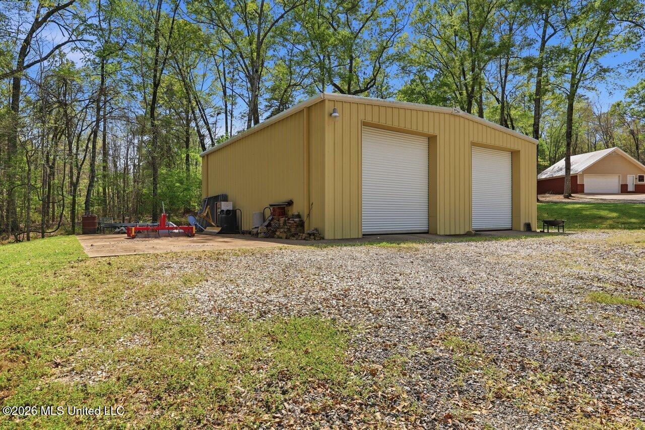 1391 Carroll Drive Terry, MS 39170 - Photo 61 of 88 1391 Carroll Dr. Home Tours MS 62