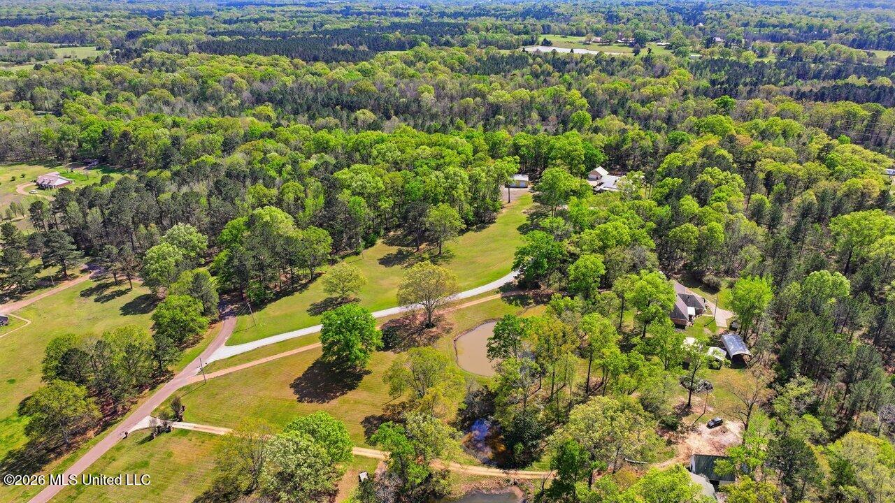 1391 Carroll Drive Terry, MS 39170 - Photo 71 of 88 1391 Carroll Dr. Home Tours MS 67