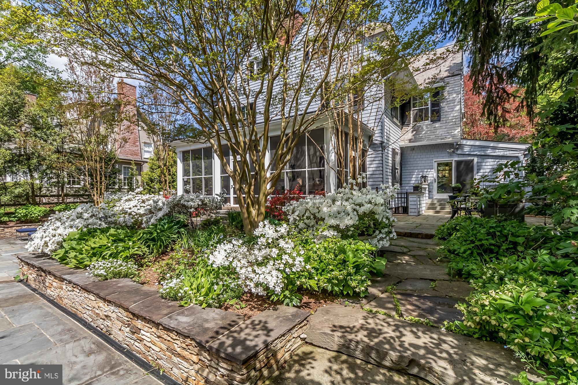 106 Edgevale Road Baltimore, MD 21210 - Photo 7 of 62