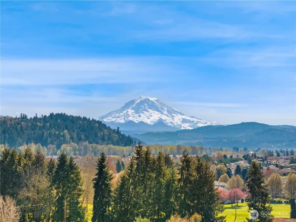 $749,950 | 14713 144th Ave Court East, Orting, WA 98360