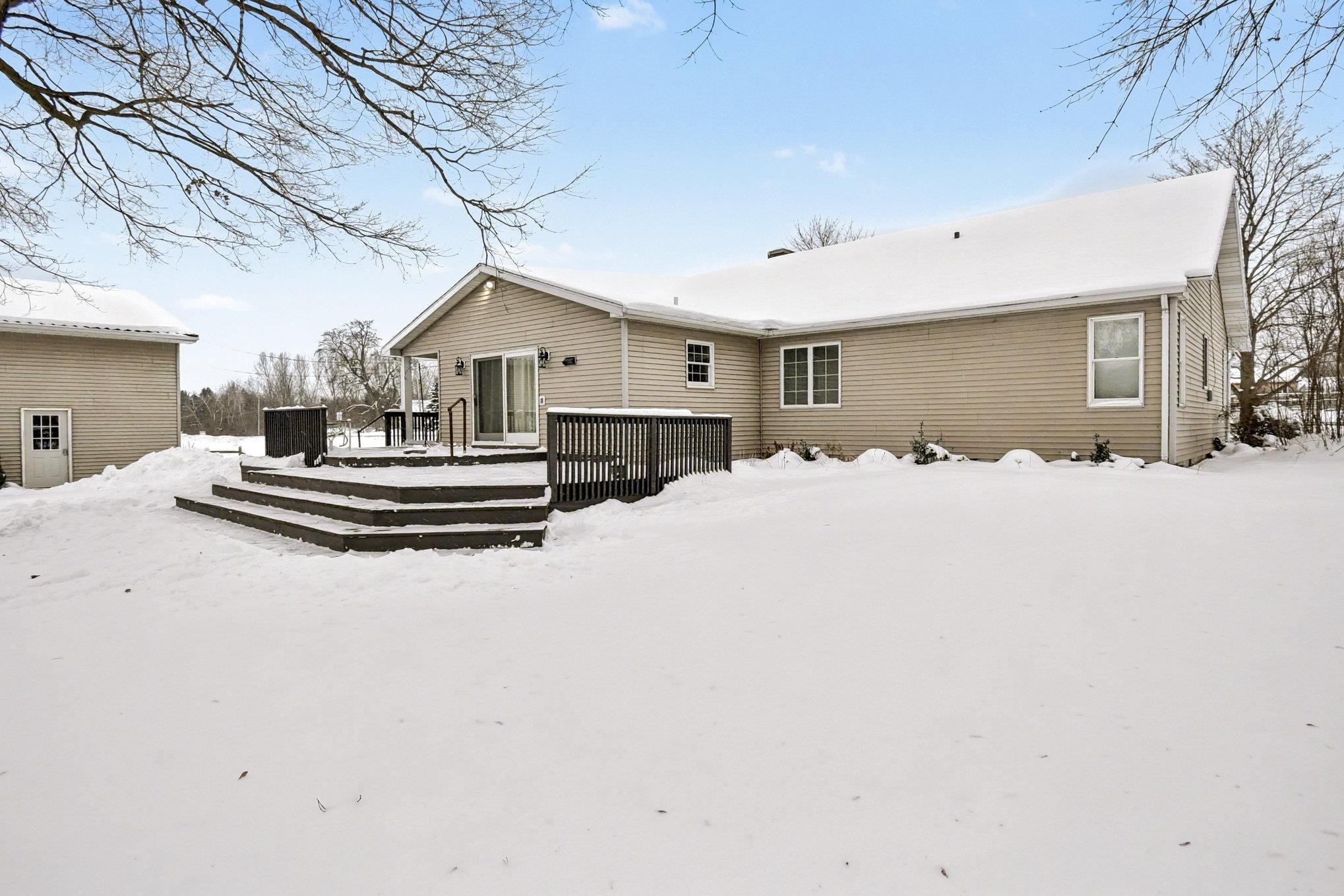3060 North Sheridan Road Stanton, MI 48888 - Photo 3 of 34