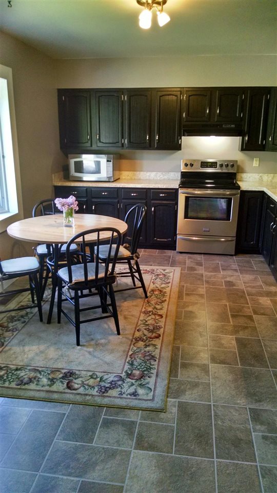 10555 Center Road Traverse City, MI 49686 - Photo 7 of 29 1800743-6.JPG