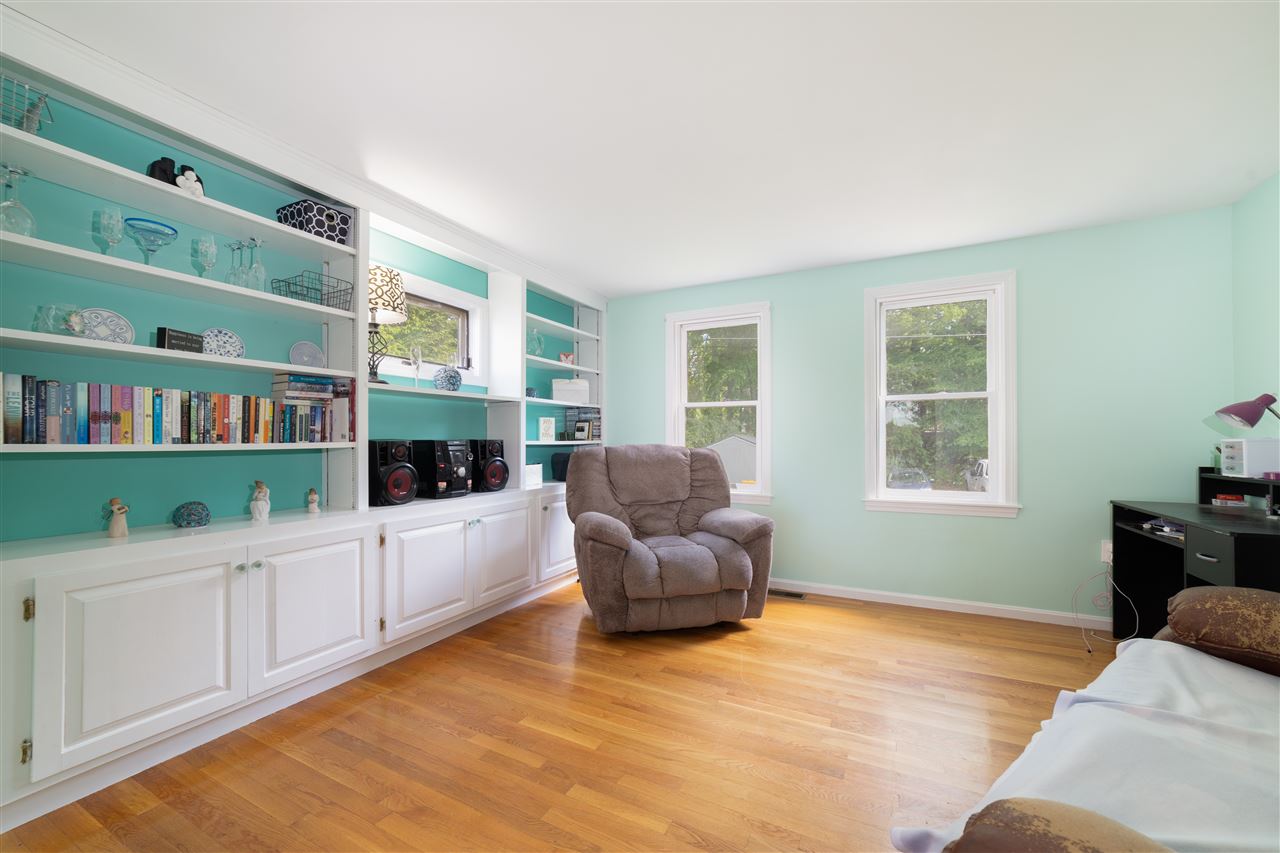 14 Simes Road Kingston, NH 03848 - Photo 7 of 22
