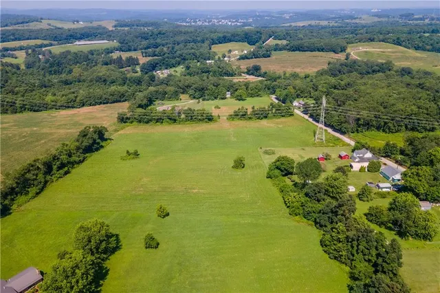 $119,900 | 118 Diamond Maldovan Road, Smithfield, PA 15478