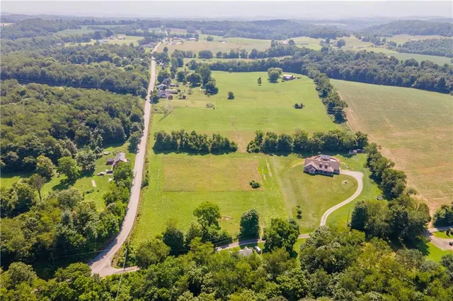 $119,900 | 118 Diamond Maldovan Road, Smithfield, PA 15478