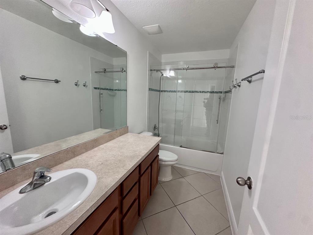 10726 Cabbage Tree Loop Orlando, FL 32825 - Photo 11 of 26