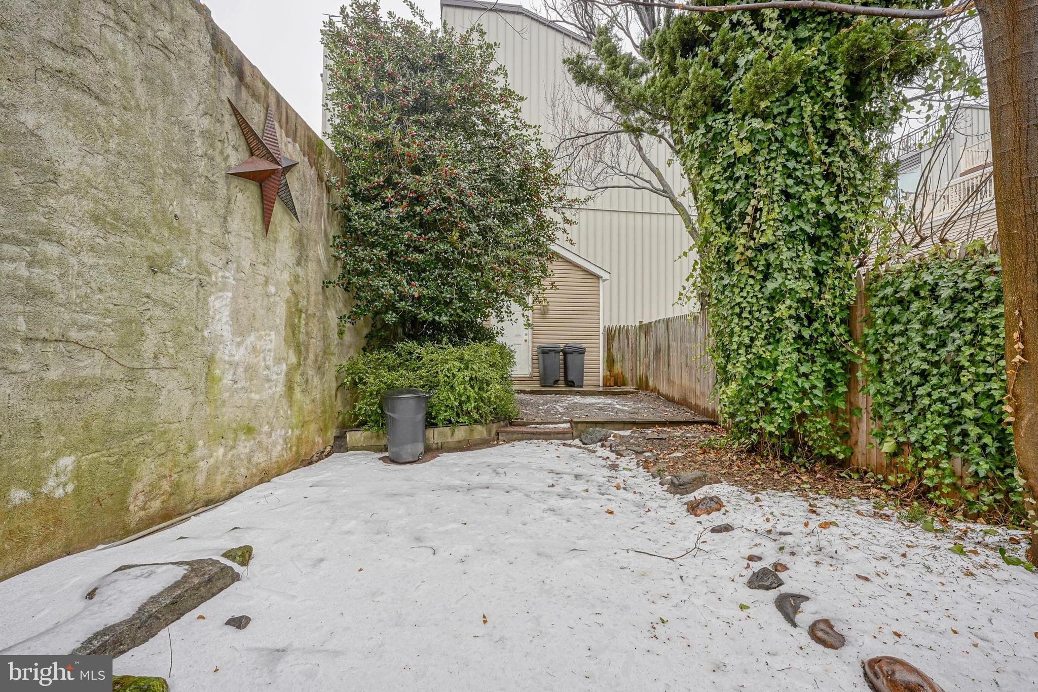 910 South Front Street Philadelphia, PA 19147 - Photo 18 of 41