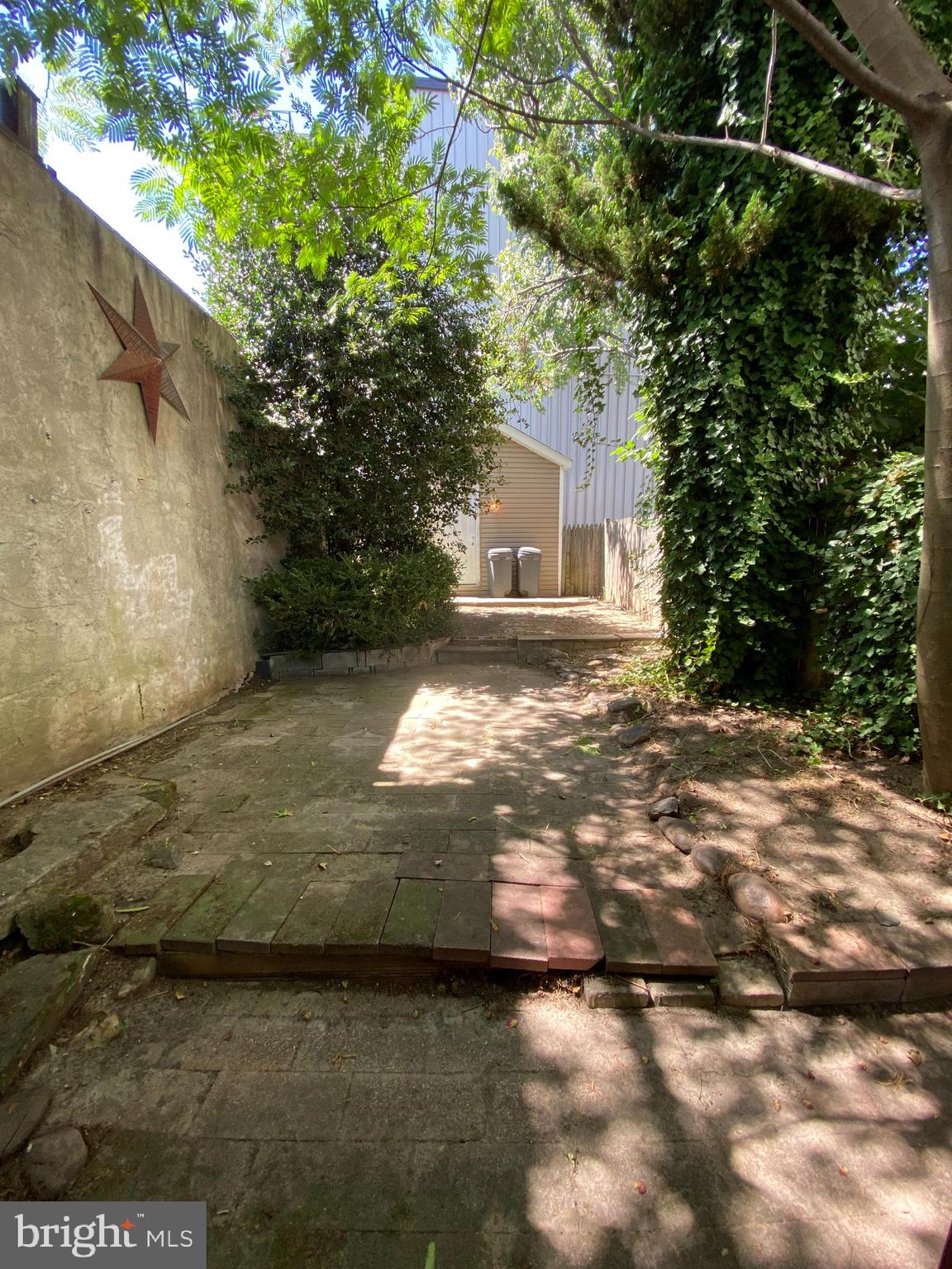 910 South Front Street Philadelphia, PA 19147 - Photo 19 of 41